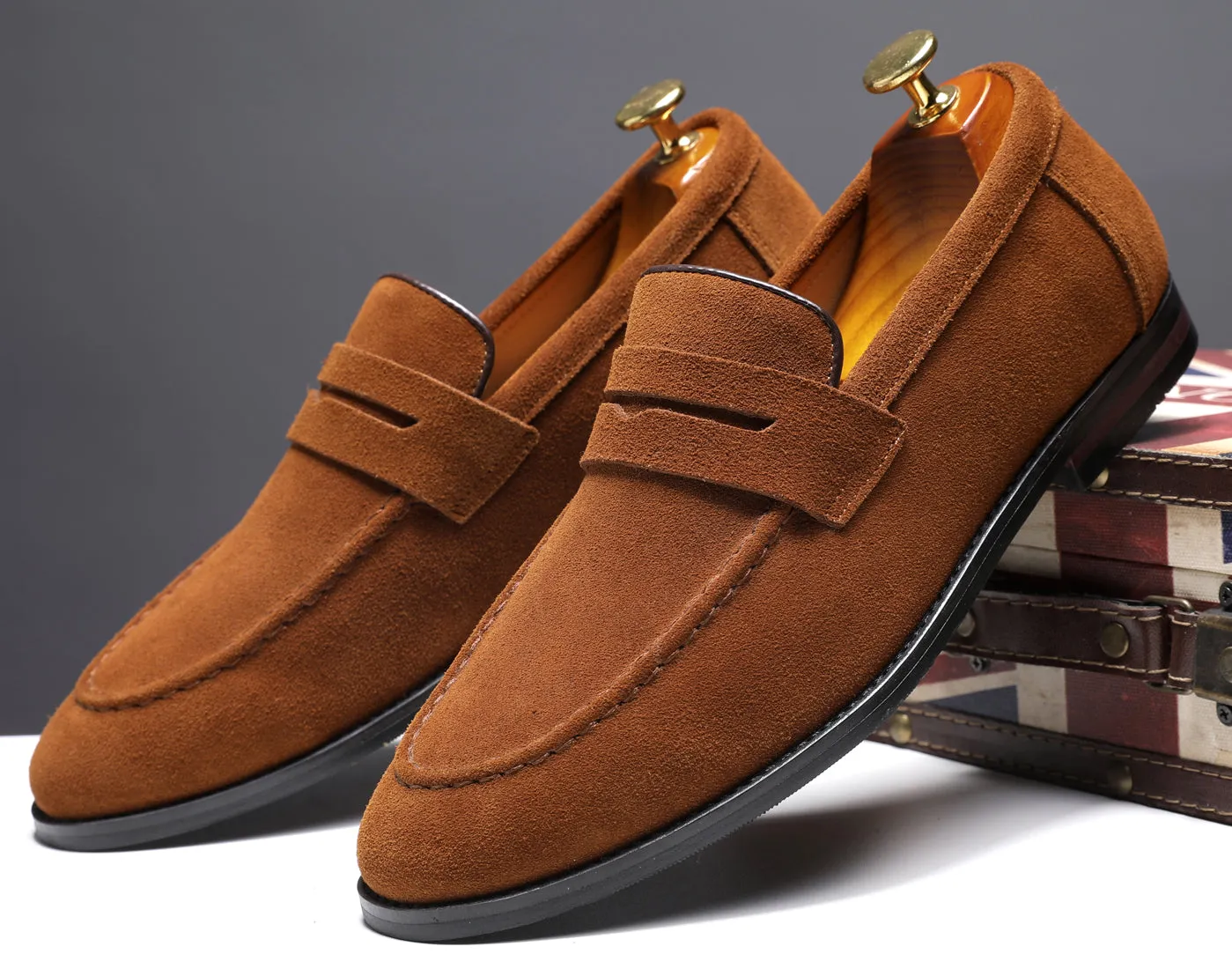 Men's Moc Toe Suede Penny Loafers