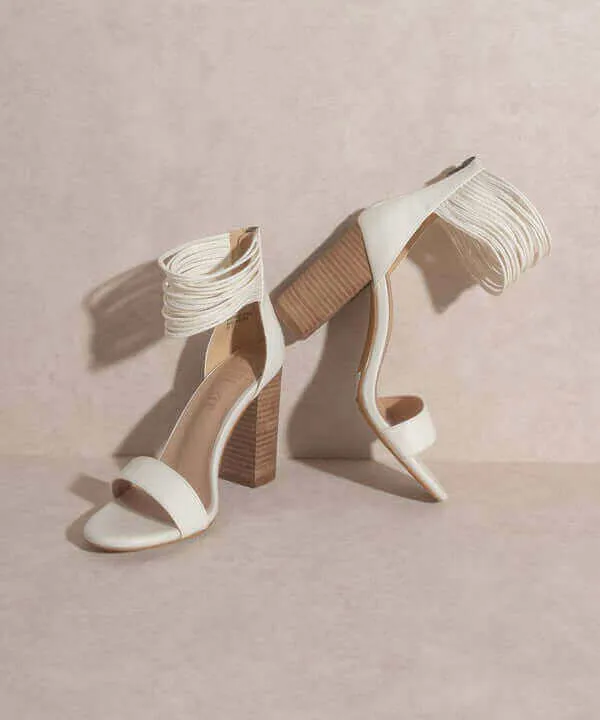 OASIS SOCIETY Blair - Thick Ankle Strap Block Heels Sandals